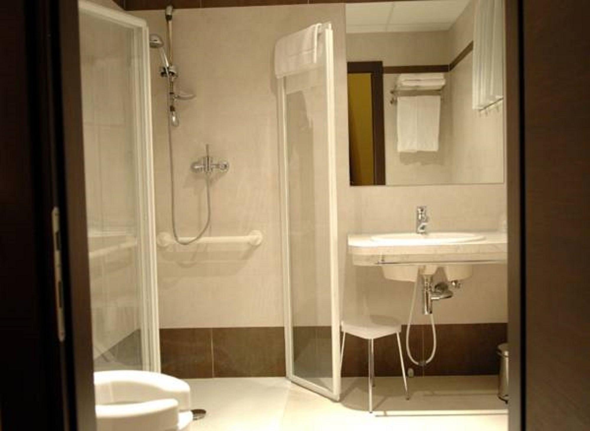 Hotel Alverì Mestre Esterno foto